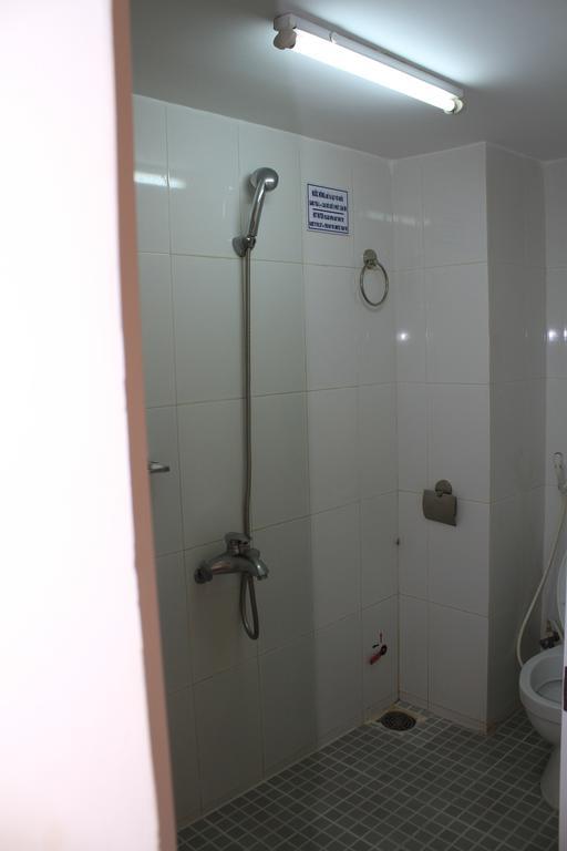 Ngoc Mai Guesthouse Buon Ma Thuot Zimmer foto
