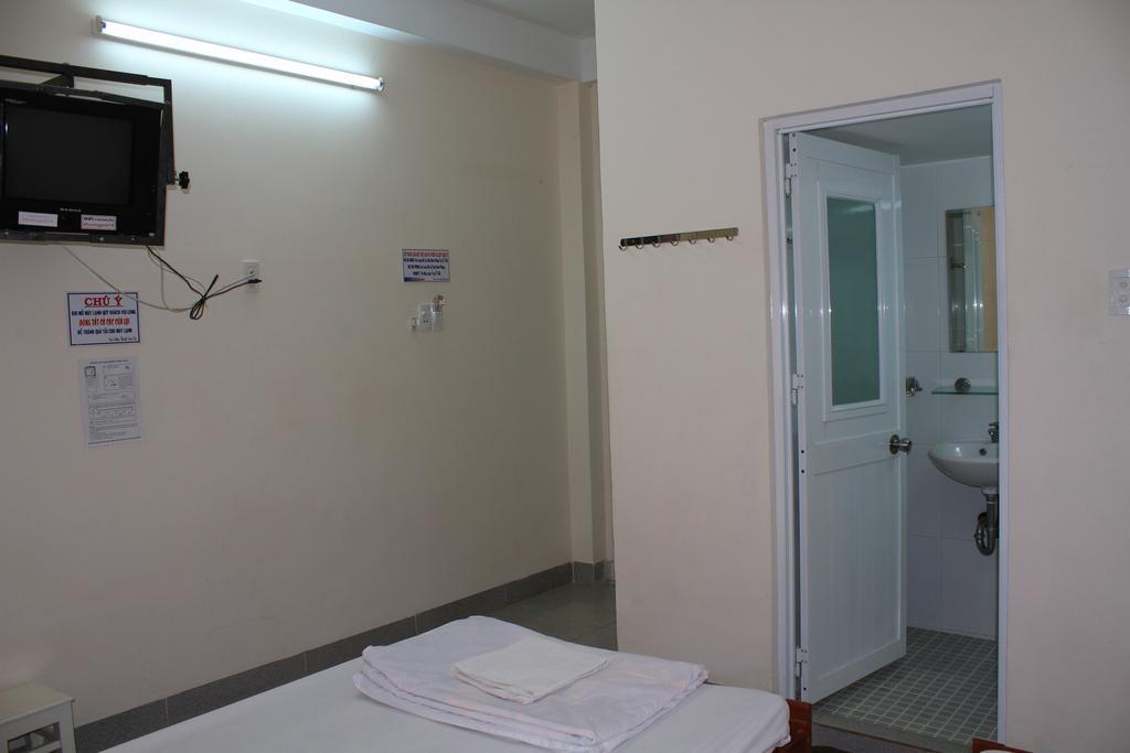 Ngoc Mai Guesthouse Buon Ma Thuot Zimmer foto